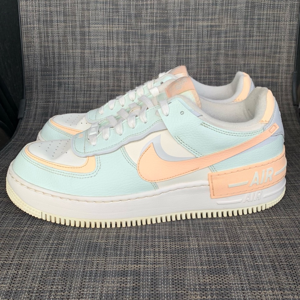 Nike Air Force 1 Shadow "Barely Green/Crimson Tint" Women's Sneakers size 11.5 - Picture 3 of 8